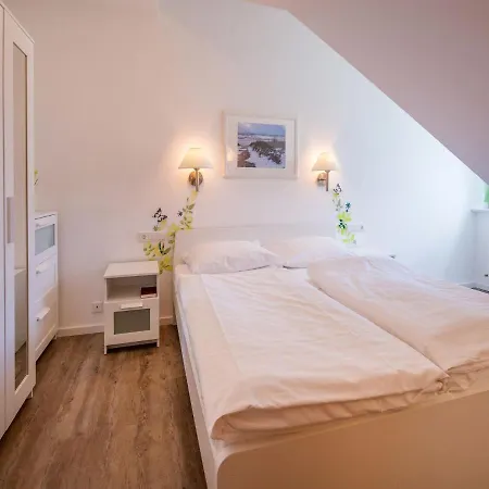 Lejlighed Duenenpark - Komfortplus Mit 1 Schlafzimmer Und Balkon Im Dachgeschoss 295 Binz